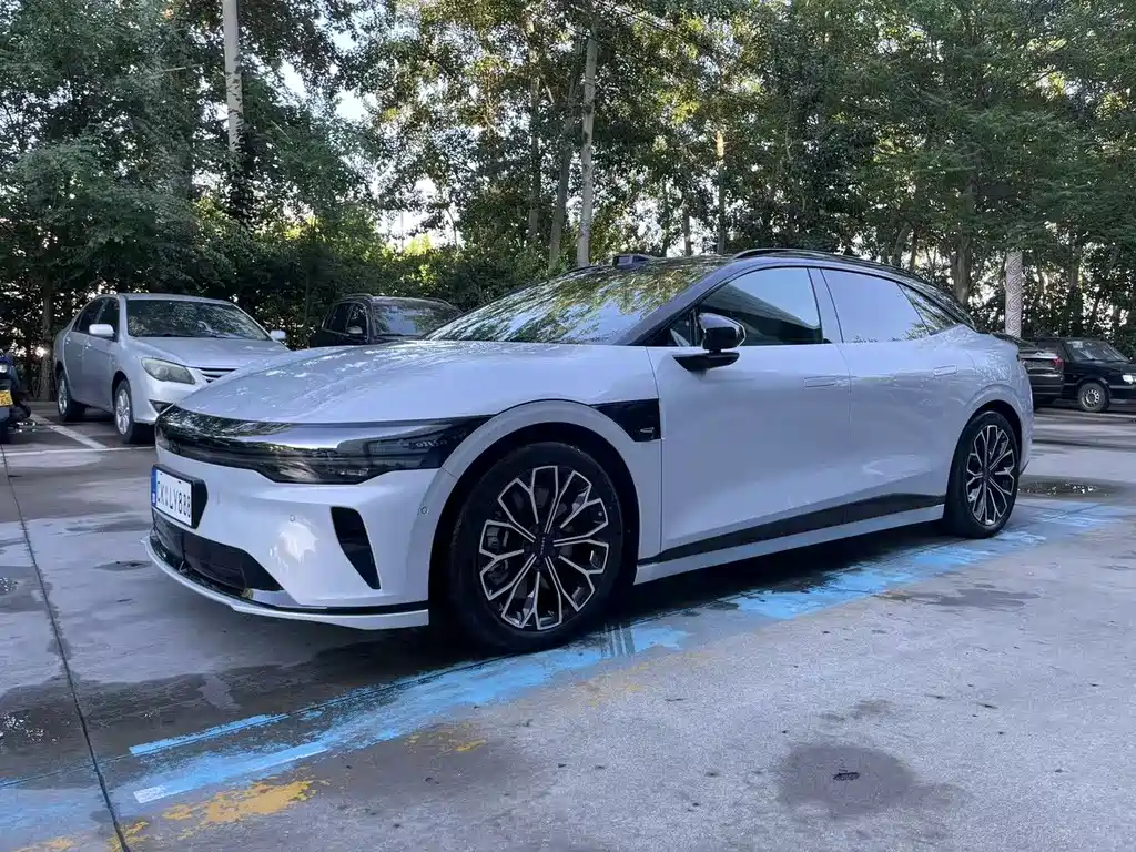 Zeekr 极氪007GT 2025