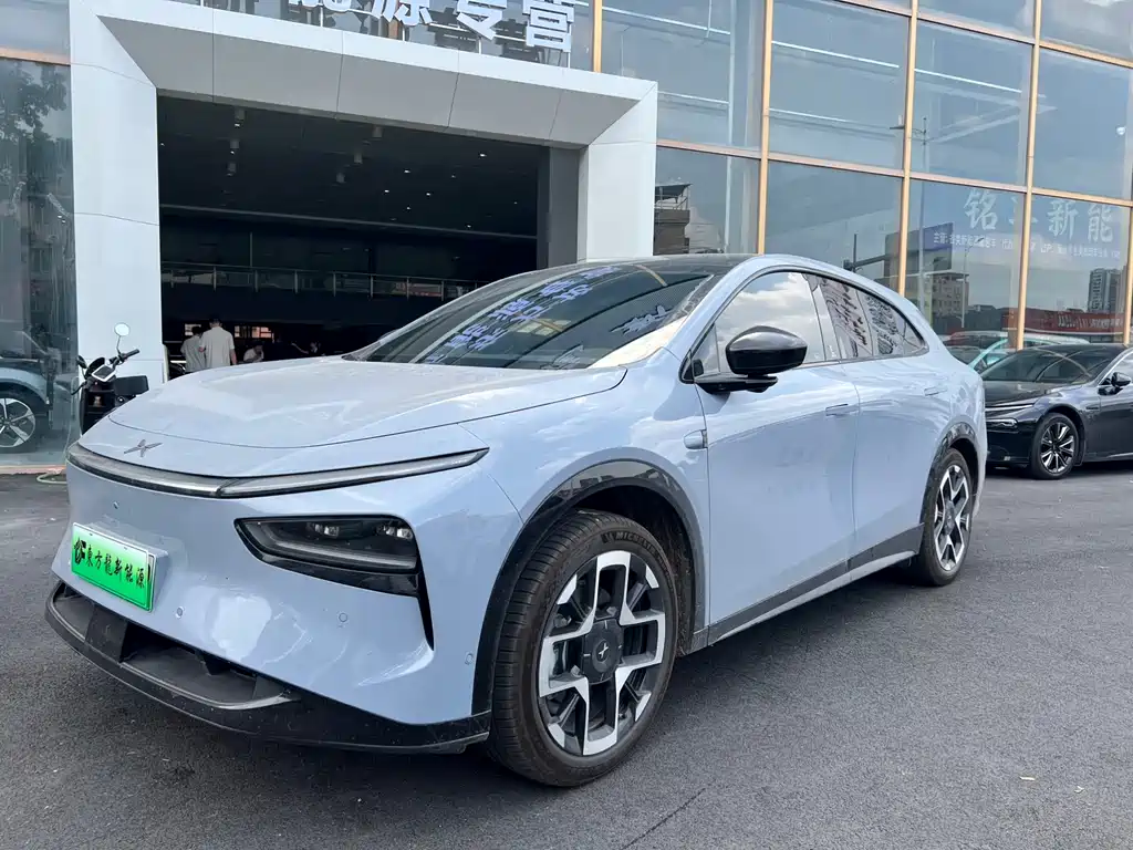 XPENG 小鹏G7 2025