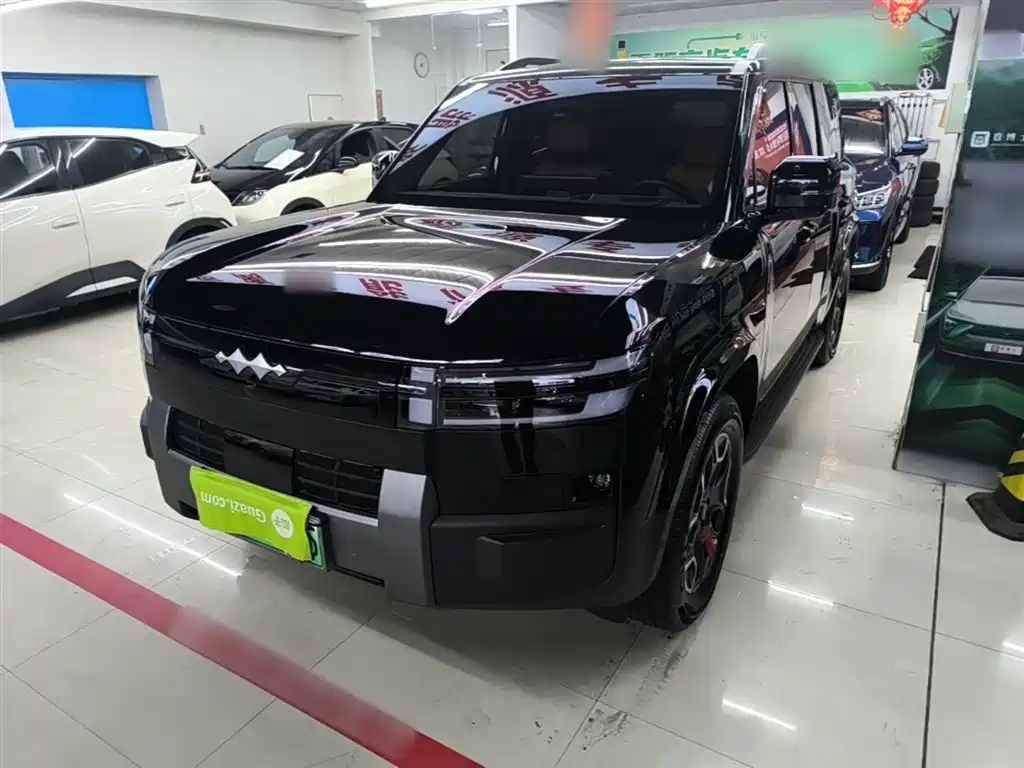 Fang Cheng Bao 钛7 2025