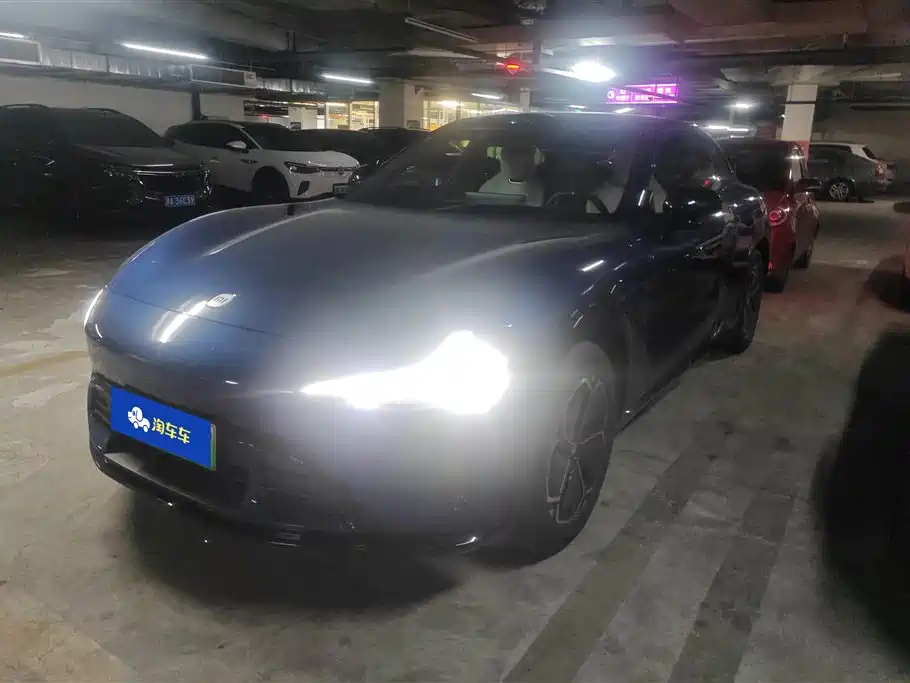 Xiaomi 小米YU7 2025
