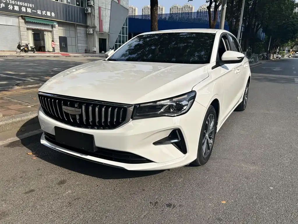 Geely Emgrand 2024