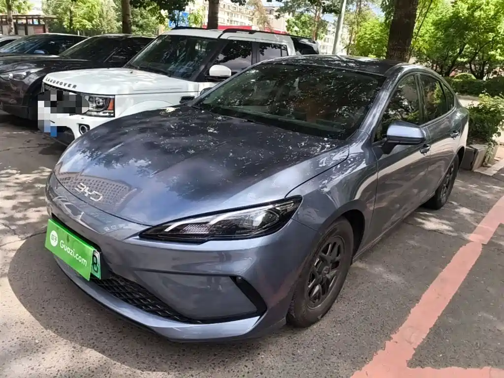 BYD Seal 05 DM-i 2025