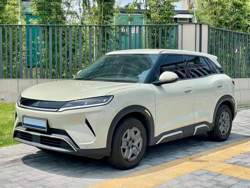 BYD Yuan UP 2025