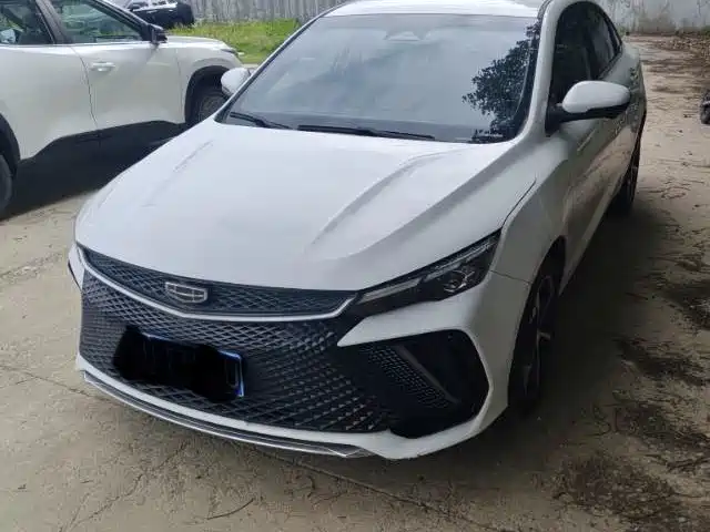 Geely Emgrand L 2022