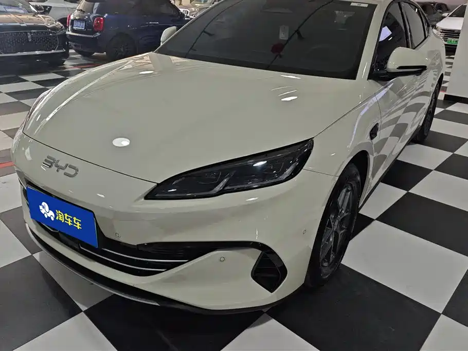 BYD 海豹06 2025