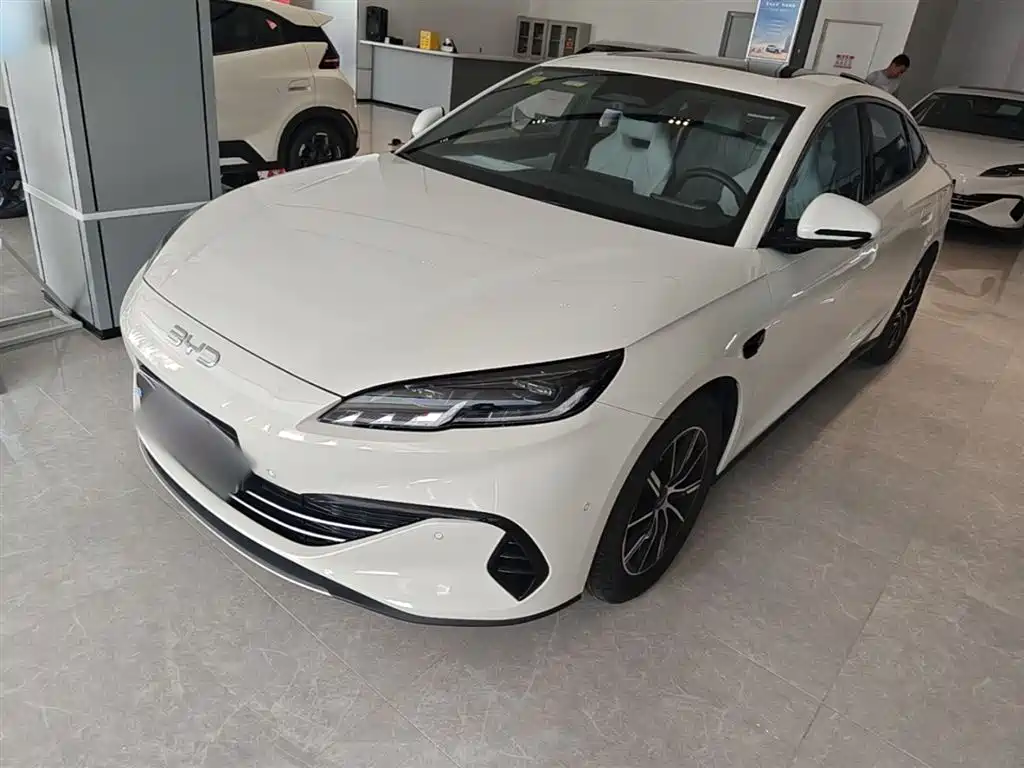 BYD 海豹06 2025
