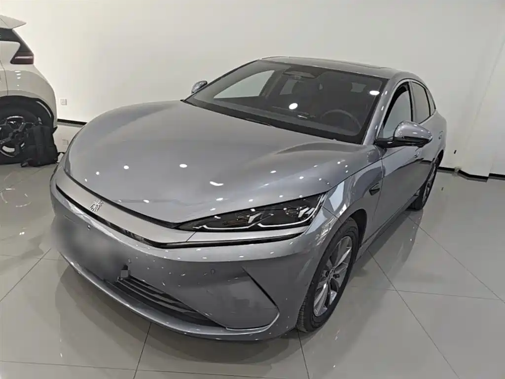 BYD Qin L 2025