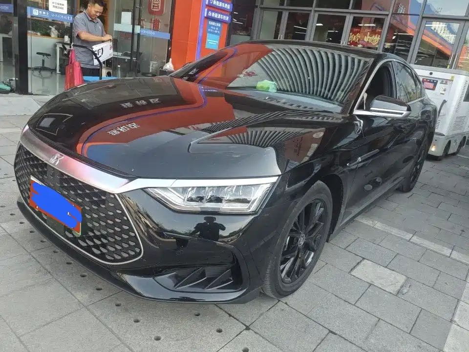 BYD Han 2024