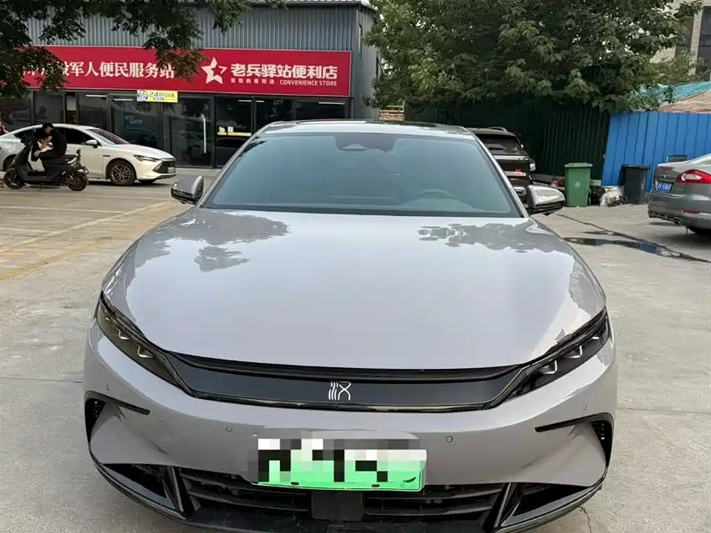 BYD Han 2025