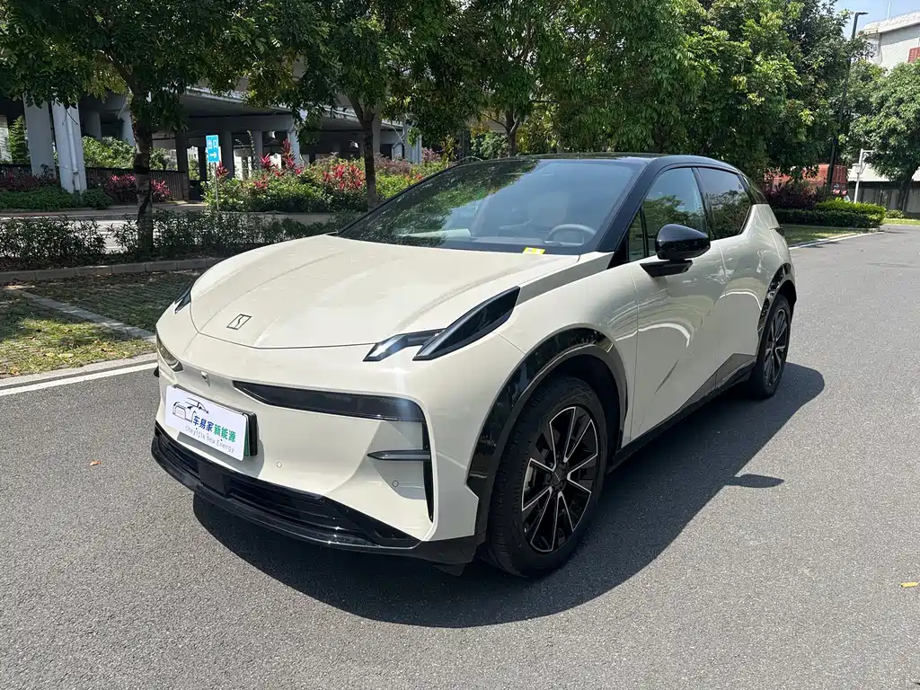 Zeekr X 2024