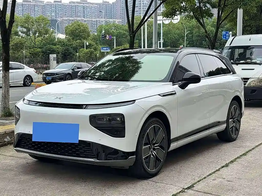 XPENG G9 2023