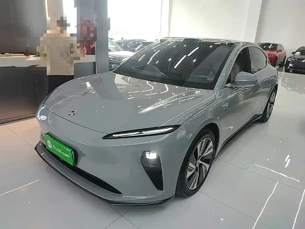 NIO ET5 2024