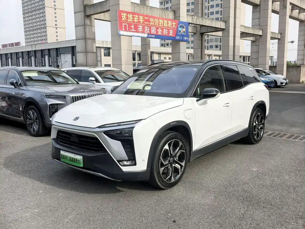 NIO ES8 2020
