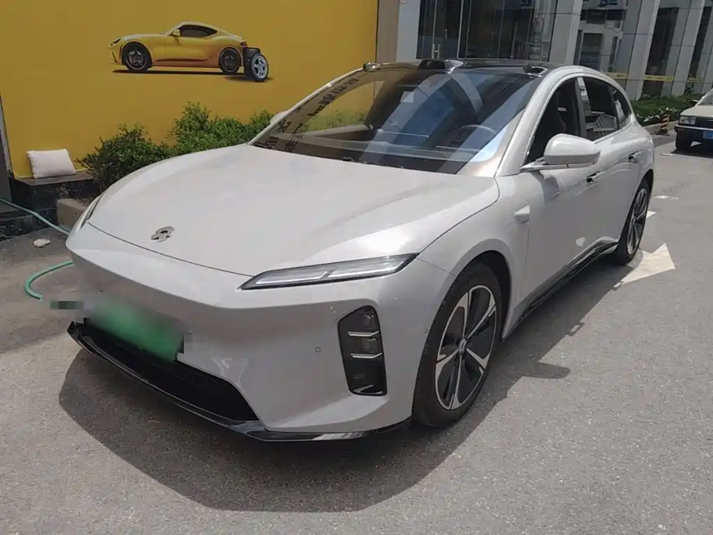 NIO ET5T 2025