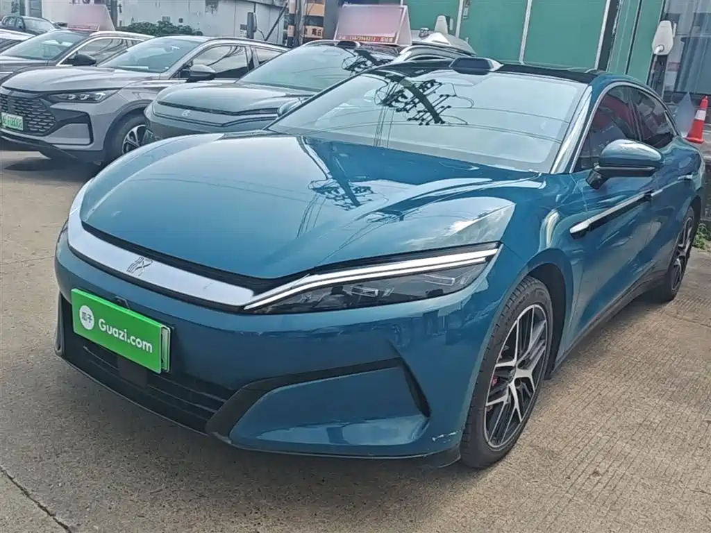 BYD 汉L 2025