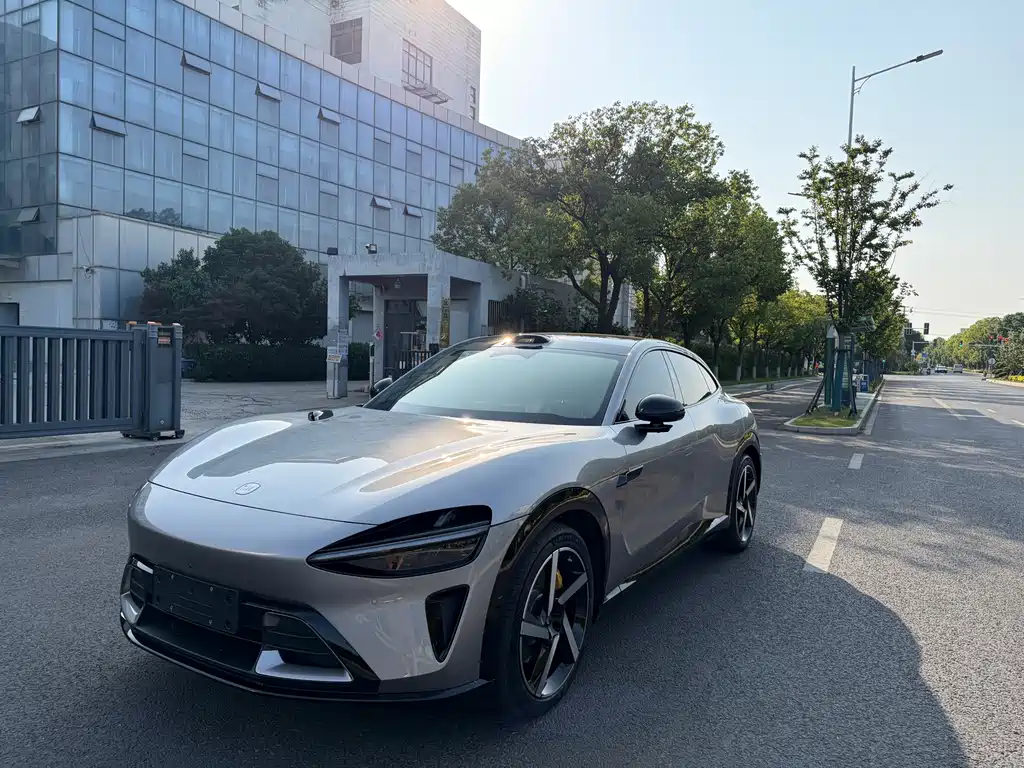 Xiaomi 小米YU7 2025