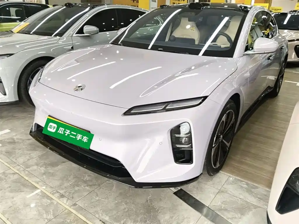 NIO ET5 2025