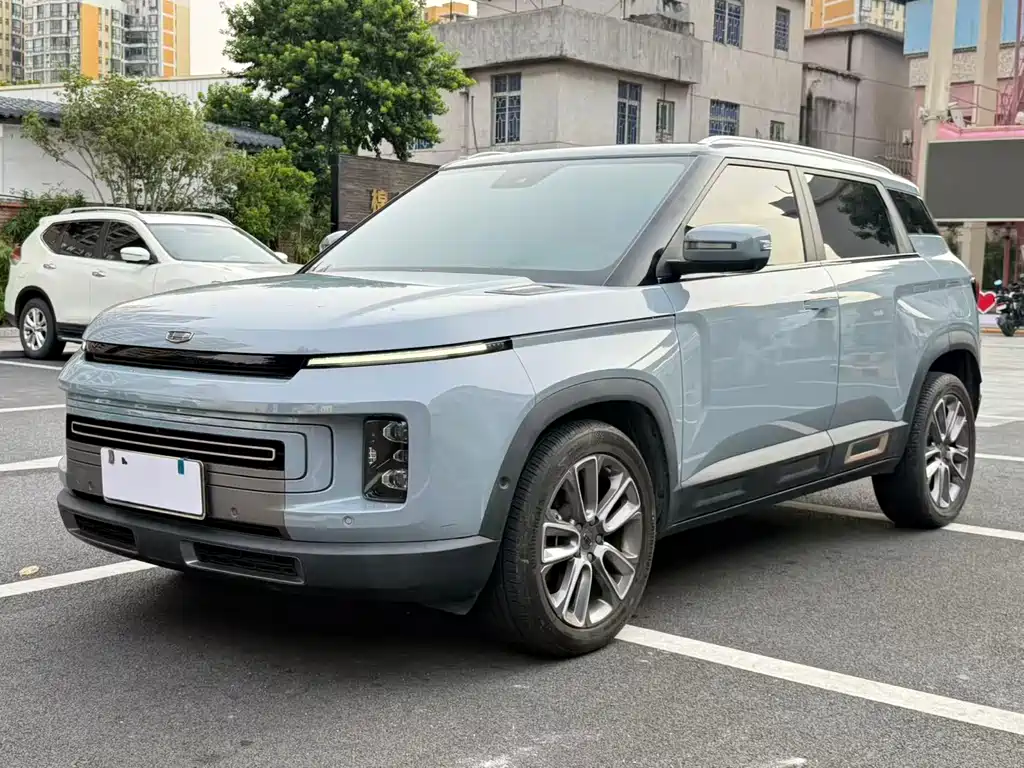 Geely Icon 2021