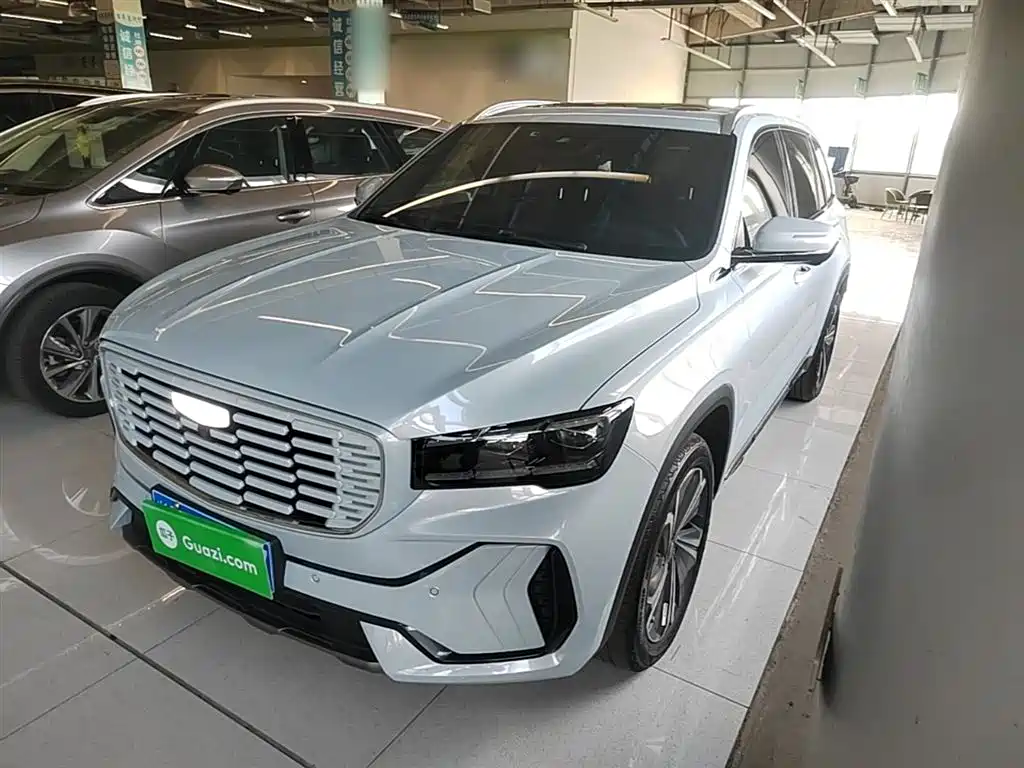 Geely Xingyue L 2023