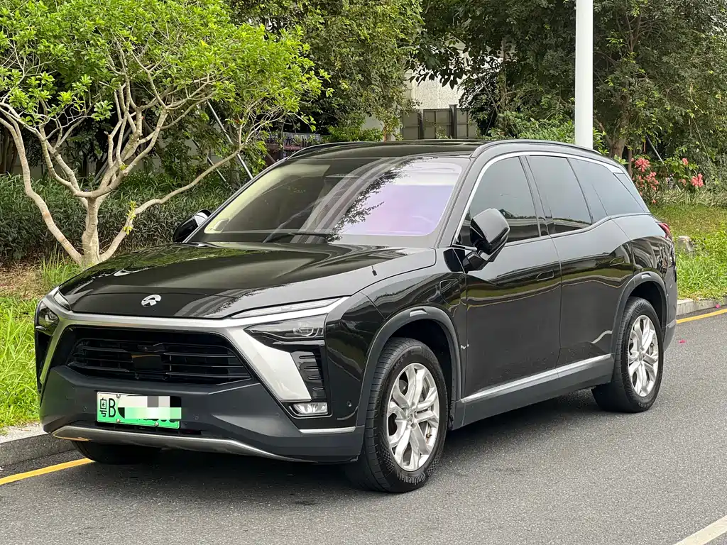NIO ES8 2020