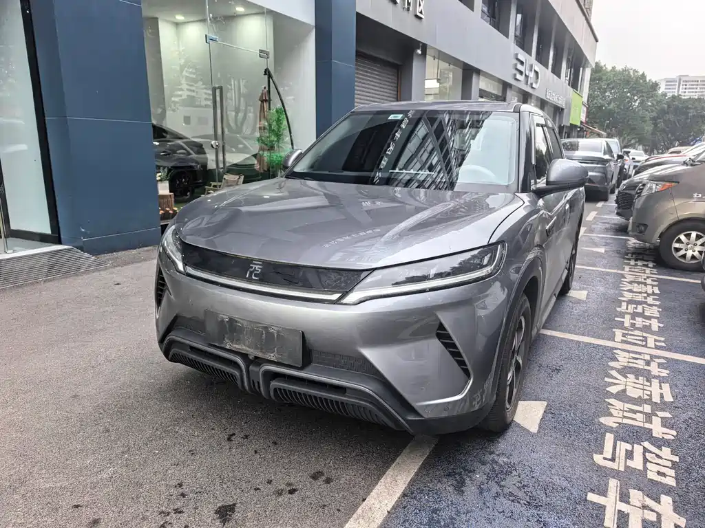 BYD Yuan UP 2025