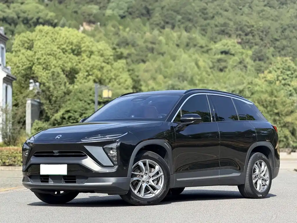 NIO ES6 2020