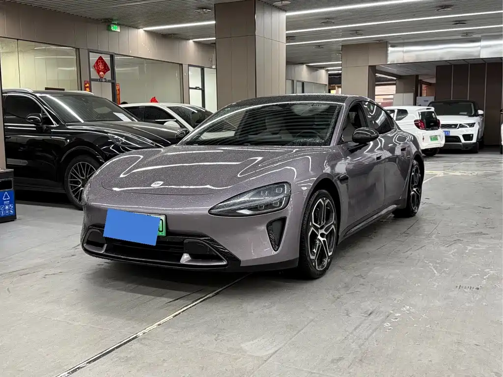 Xiaomi SU7 2024