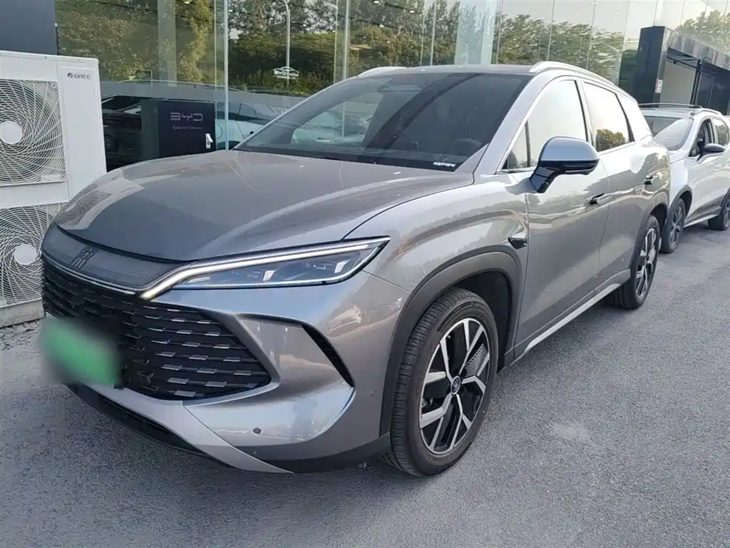 BYD L DM-i 2025