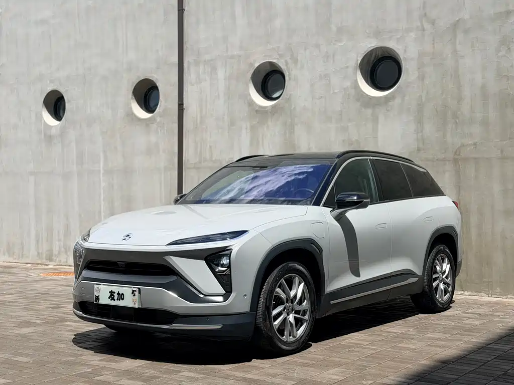 NIO ES6 2020