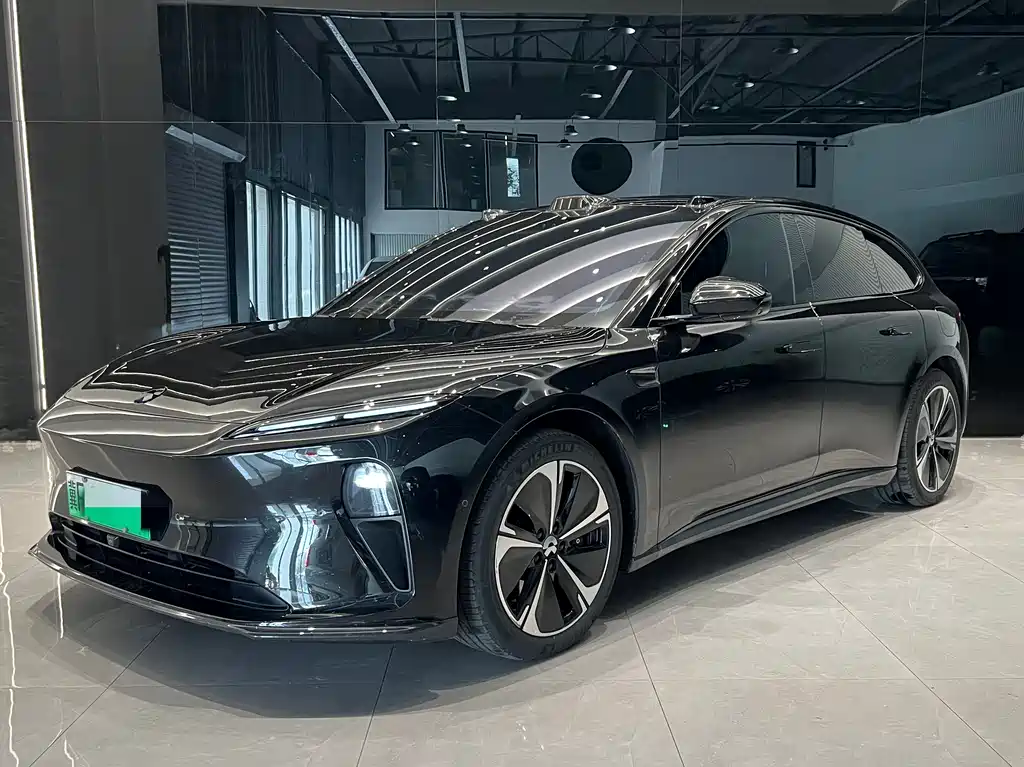 NIO ET5T 2025