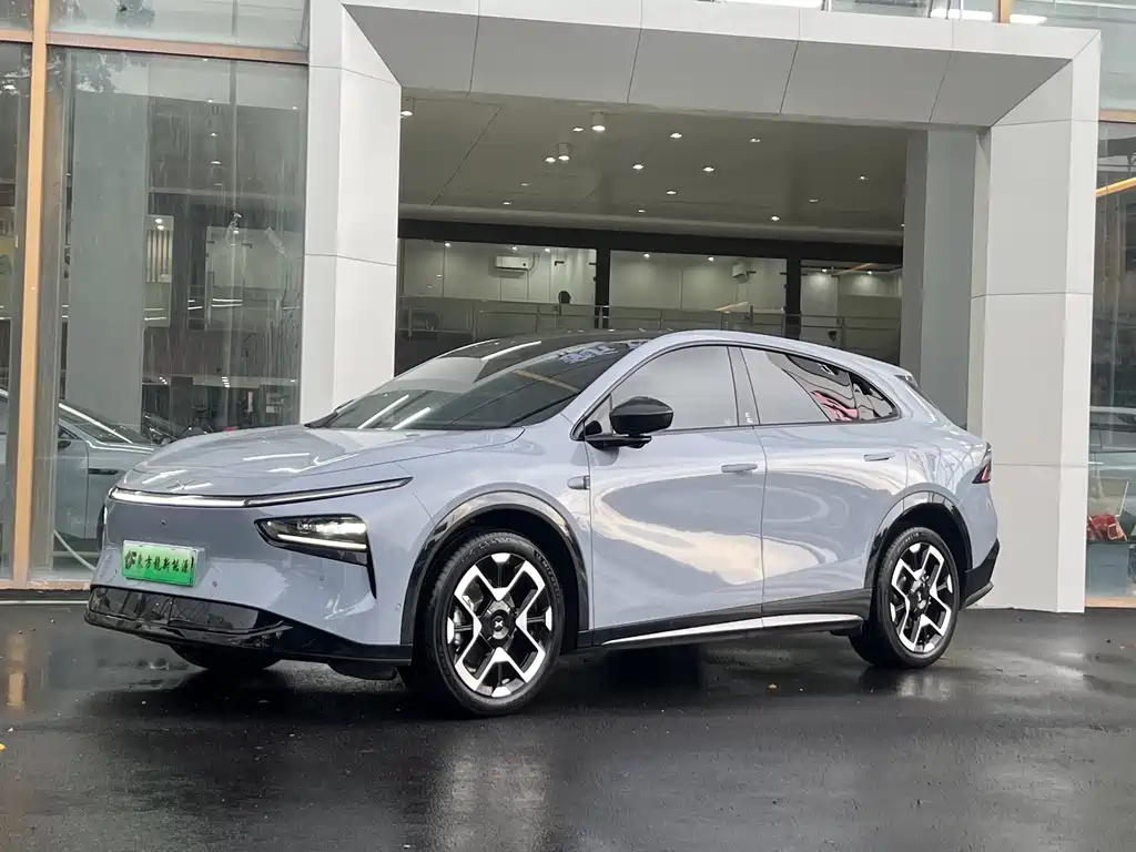 XPENG 小鹏G7 2025