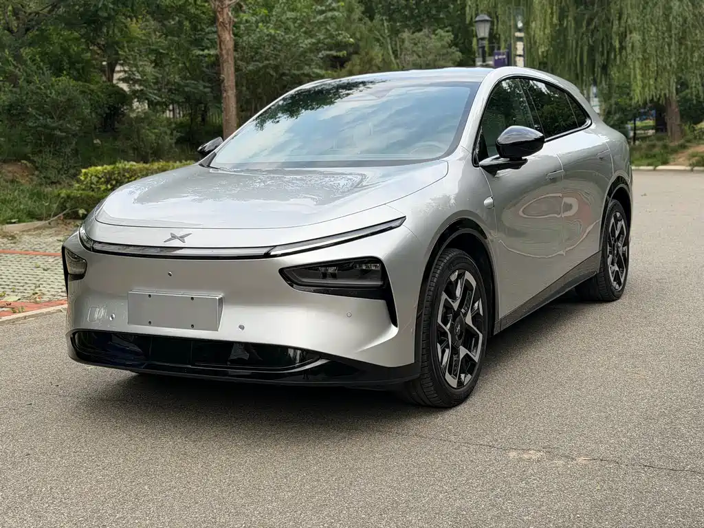 XPENG 小鹏G7 2025