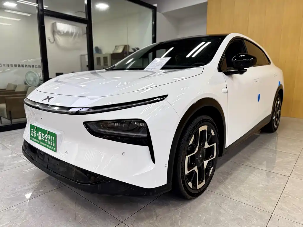 XPENG 小鹏G7 2025