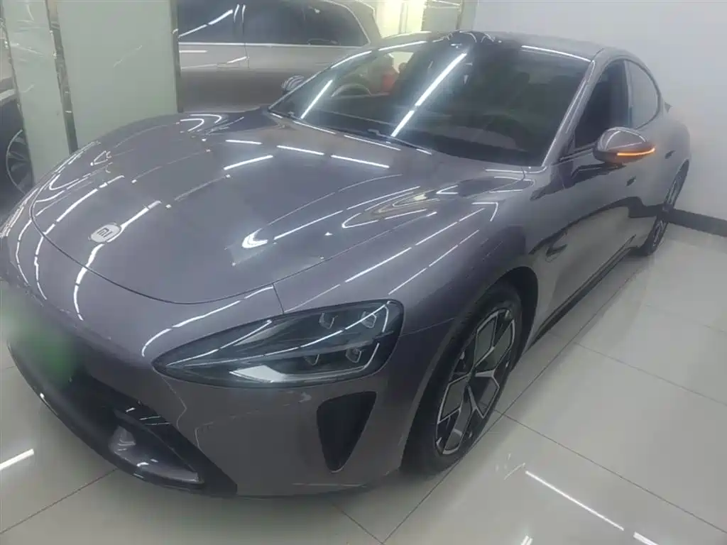 Xiaomi SU7 2025
