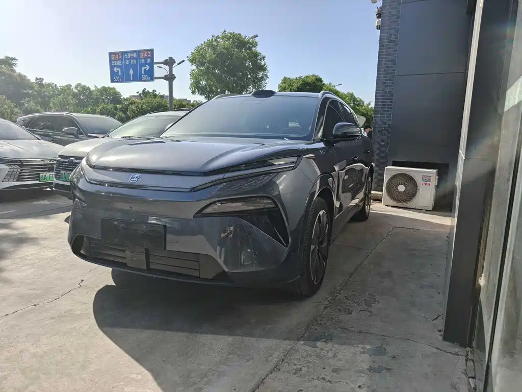 BYD 唐L 2025