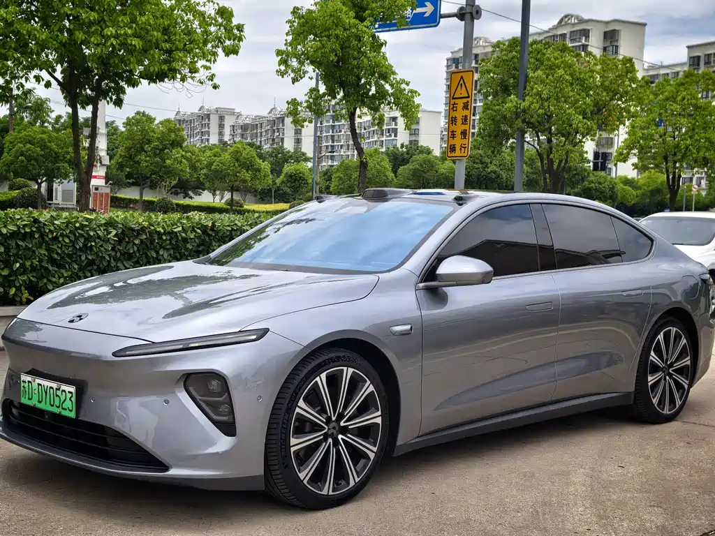 NIO ET7 2024