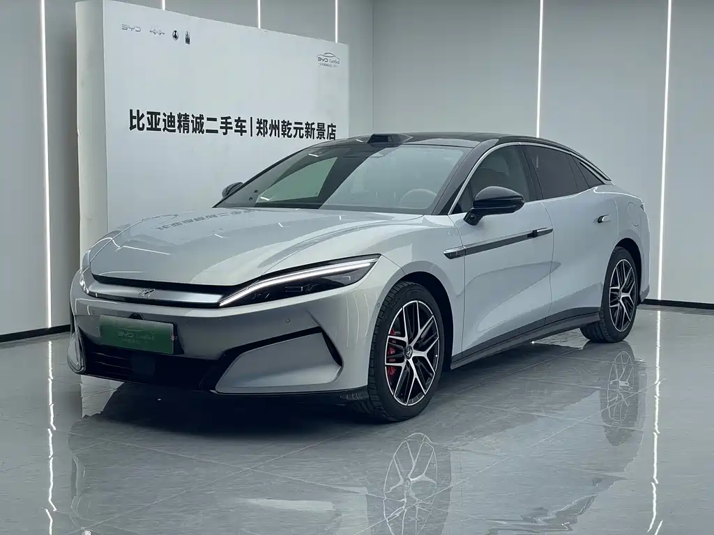 BYD 汉L 2025