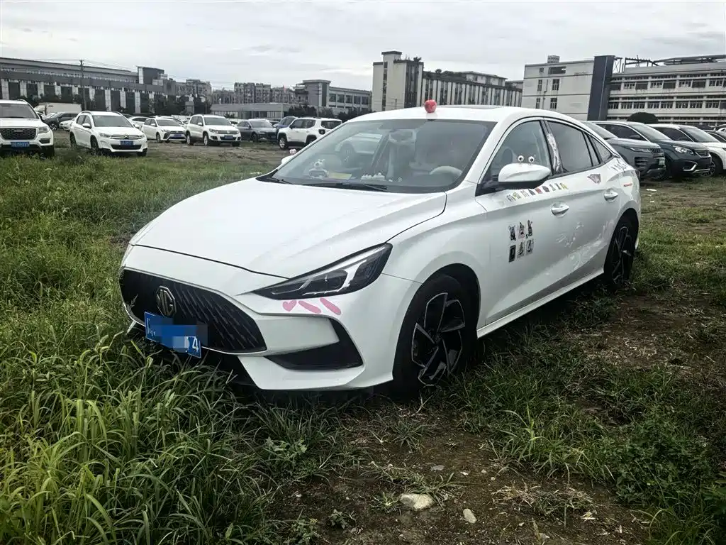 MG MG5 2022