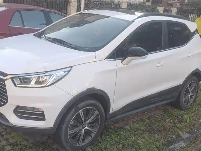 BYD Yuan EV 2018