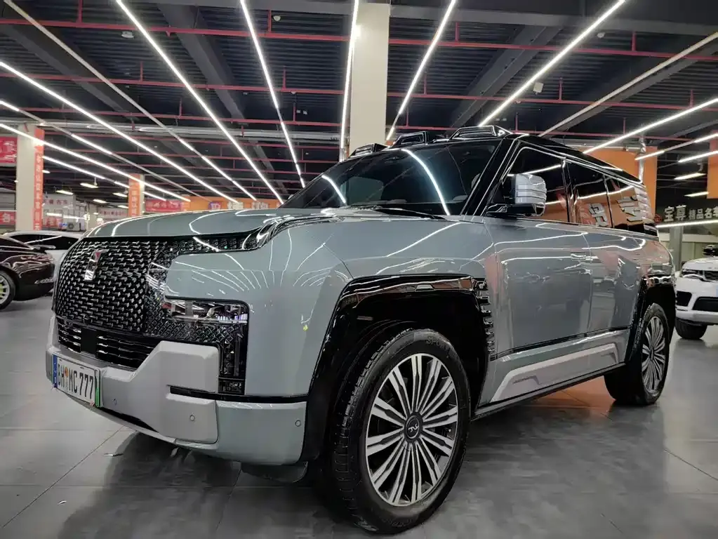 Looking up at U8 2024 Off-Road Player Edition