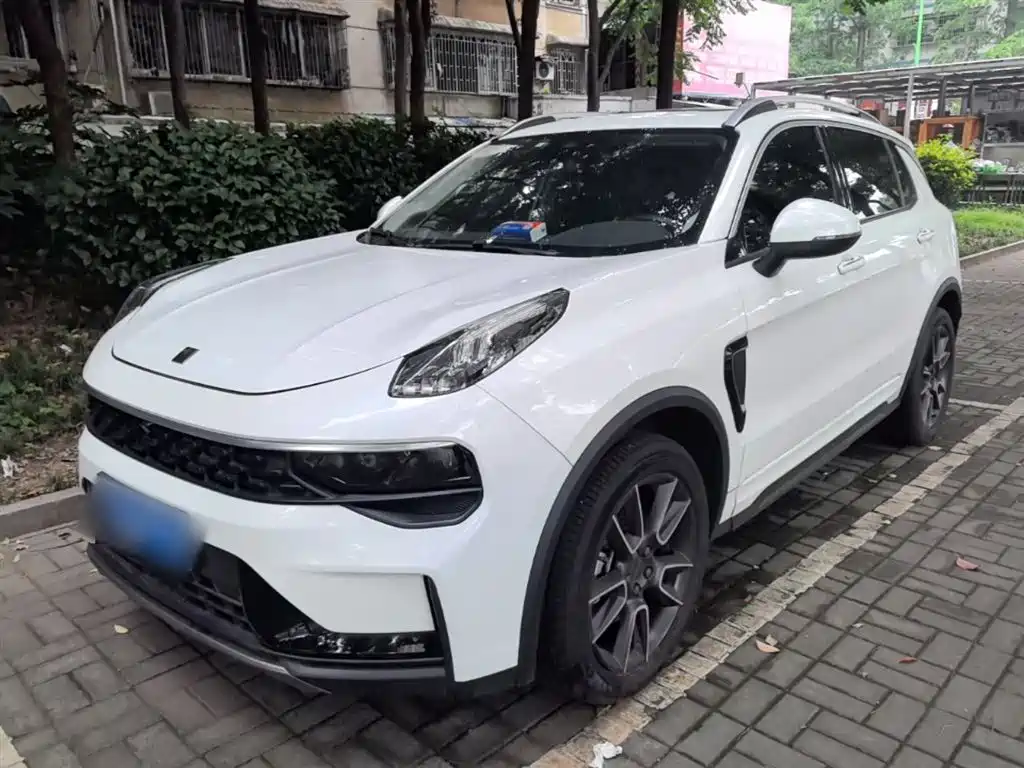 Lynk & Co 01 2021