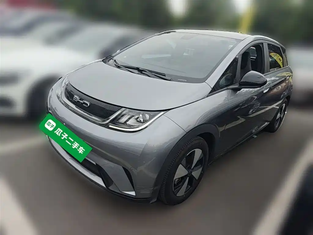 BYD Dolphin 2023