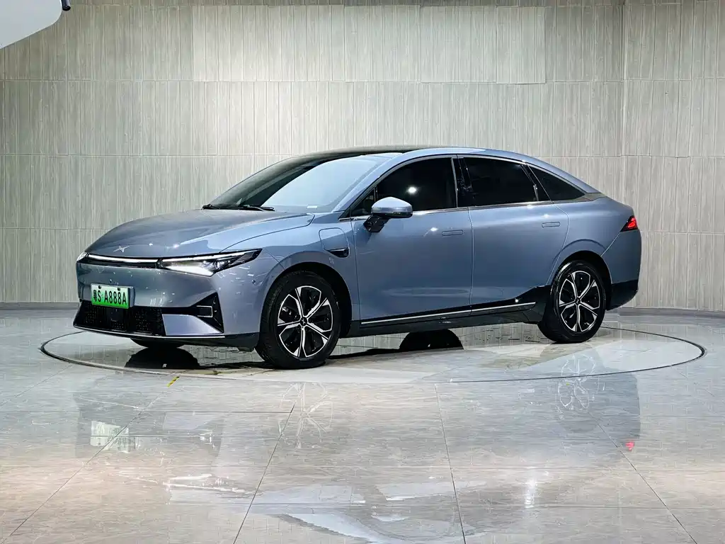 XPENG P5 2022