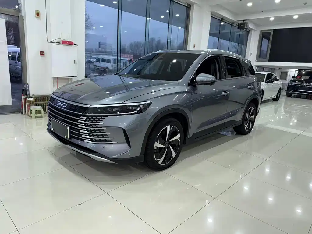 BYD Seal 05 DM-i 2025