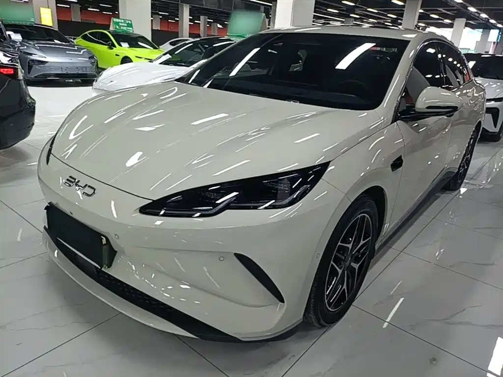 BYD 海豹06 2025