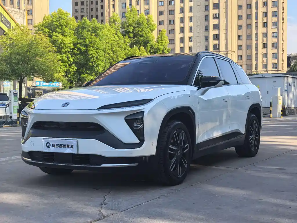 NIO ES6 2020