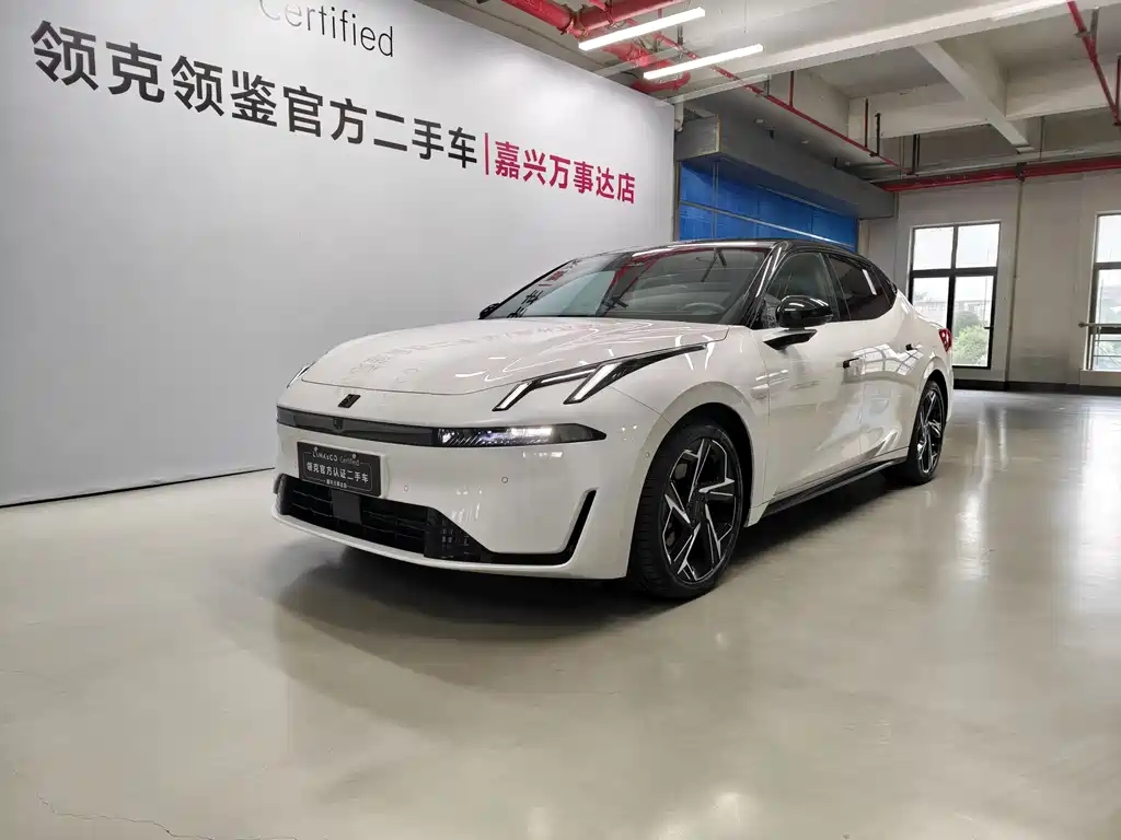 Lynk & Co 07 EM-P 2025