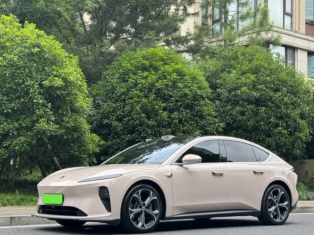 NIO ET5 2023