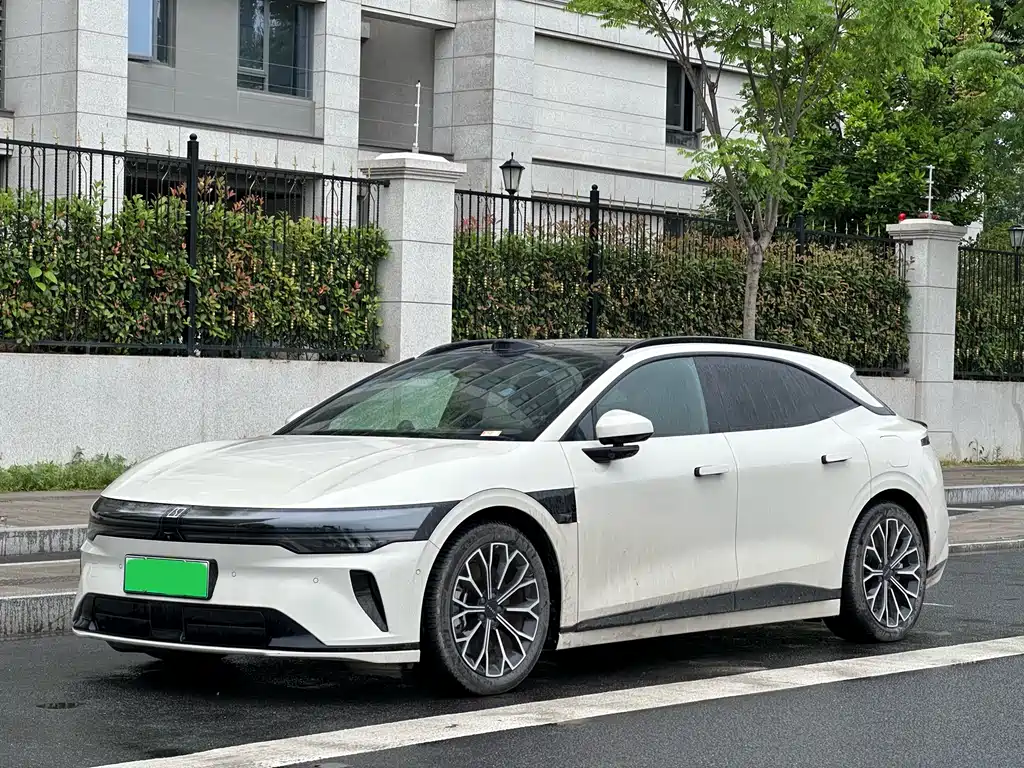 Zeekr 极氪007GT 2025