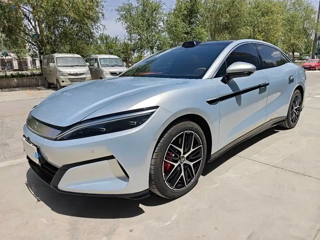 BYD 汉L 2025